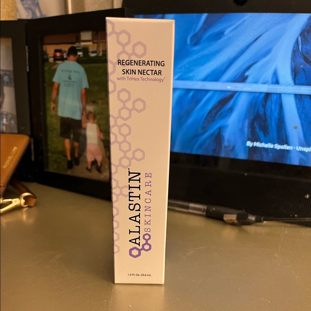 - Alastin regenerating skin nectar